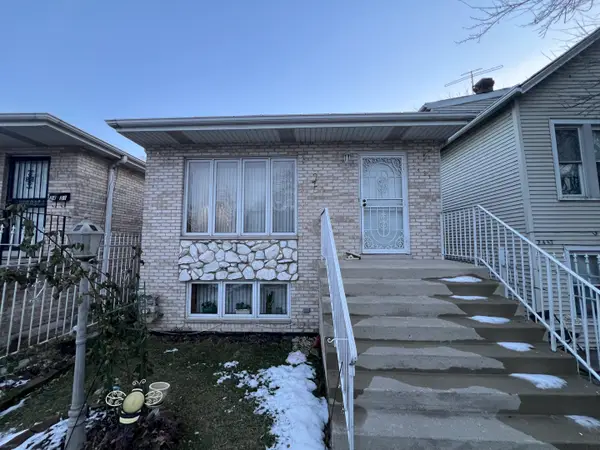 Address Withheld By Seller, Chicago, IL 60608