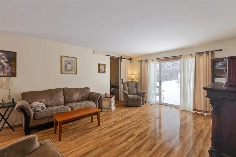 660 Flagstaff Lane, Hoffman Estates, IL 60169 - #3