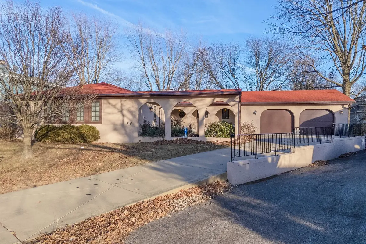 28 Chatsford Court, Bloomington, IL 61704 - Image #1