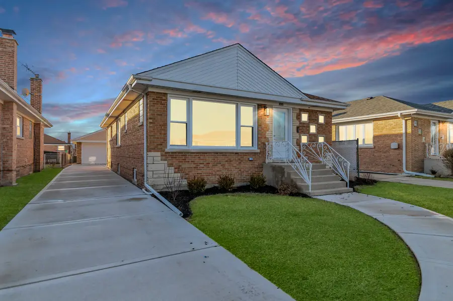 4500 N Ozanam Avenue, Norridge, IL 60706 - Image #2