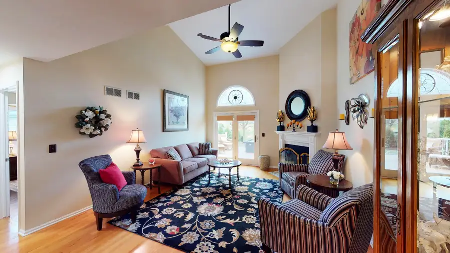 10661 Hollow Tree Road, Orland Park, IL 60462 - Image #3