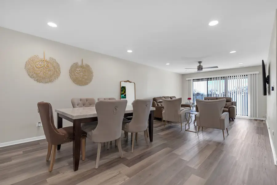 5200 Oakton Street #403, Skokie, IL 60077 - Image #3