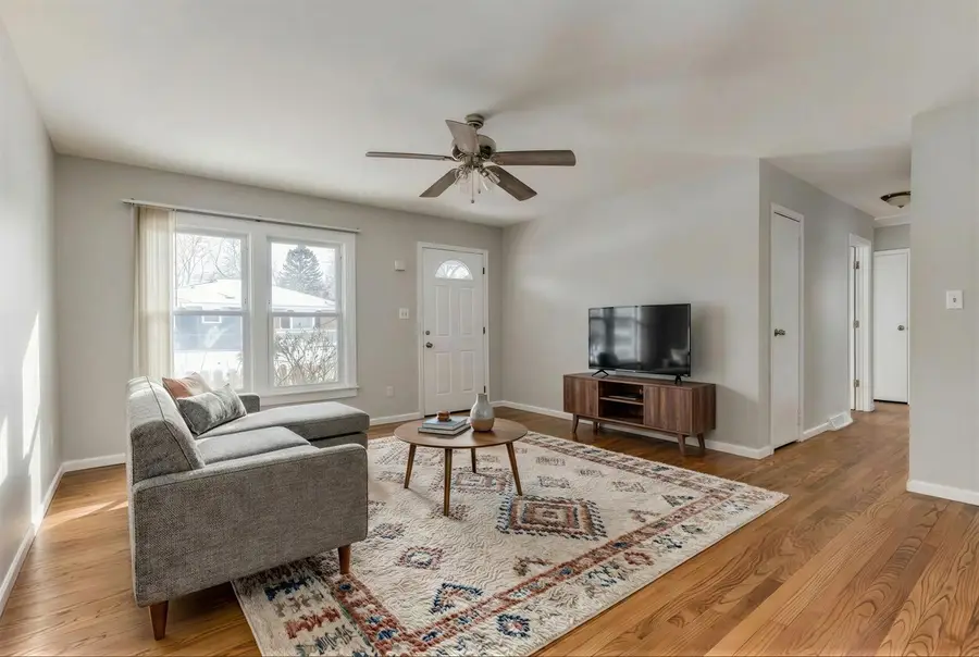 2119 Hermon Avenue, Zion, IL 60099 - #3