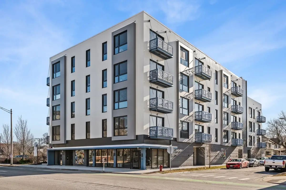 839 Madison Street #502, Oak Park, IL 60302 - Image #1