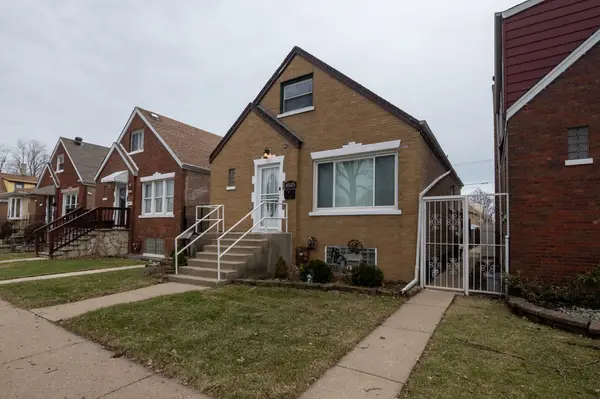 4525 S Karlov Avenue, Chicago, IL 60632