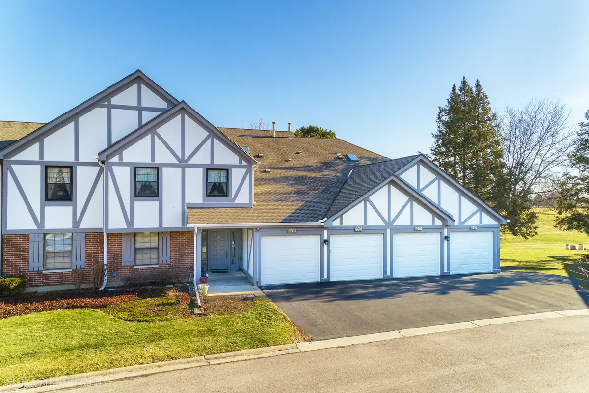 474 Elizabeth Drive #17D, Wood Dale, IL 60191 - Image #1