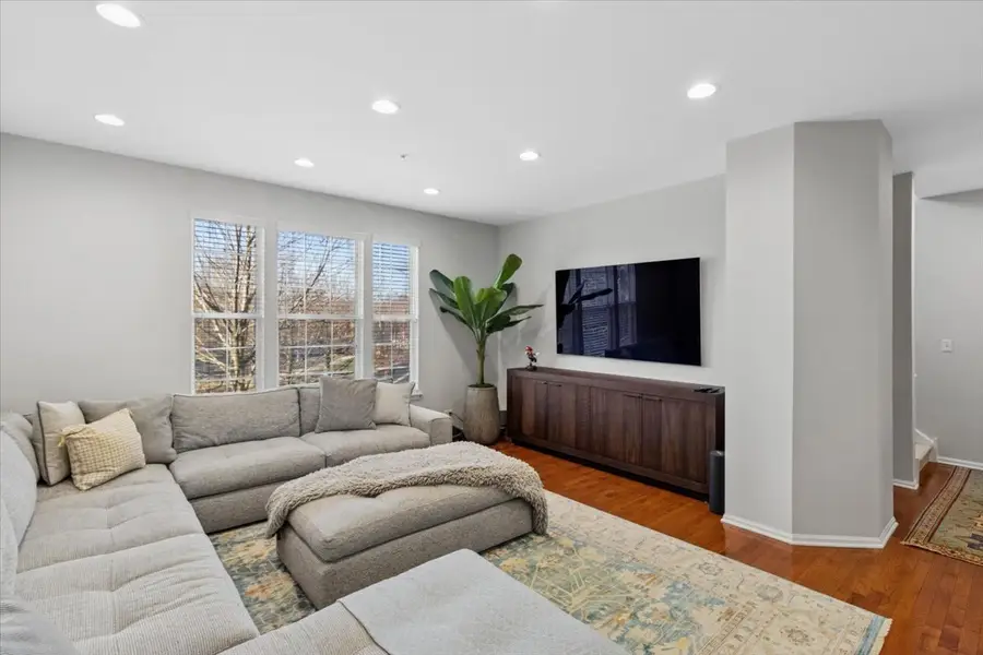 2609 N Greenwood Avenue, Arlington Heights, IL 60004 - Image #3