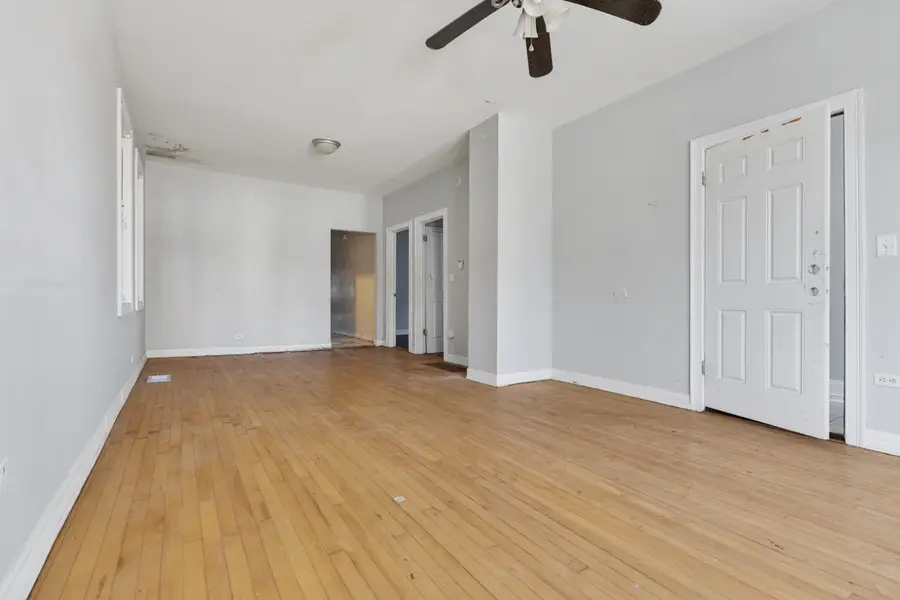 8008 S Escanaba Avenue, Chicago, IL 60617 - Image #3