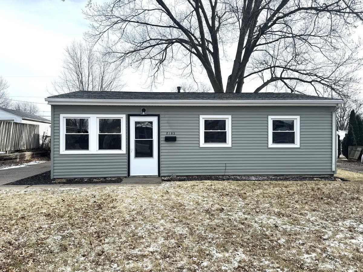 2103 N. Michigan Avenue, Davenport, IA 52804 - Image #1