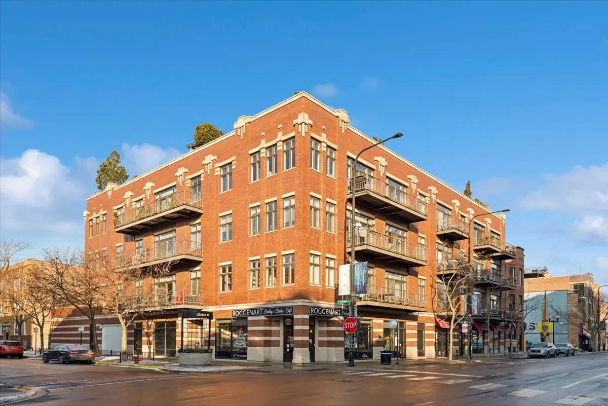 800 W Cornelia Street #408, Chicago, IL 60657 - #1
