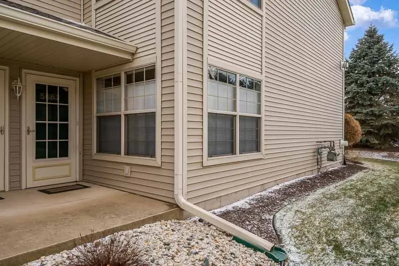 5683 Oak Village Drive #5683, Roscoe, IL 61073 - Image #2