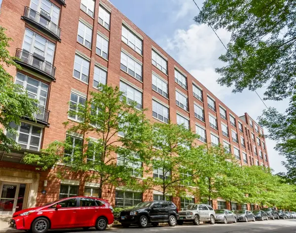 1735 N Paulina Street #212, Chicago, IL 60622