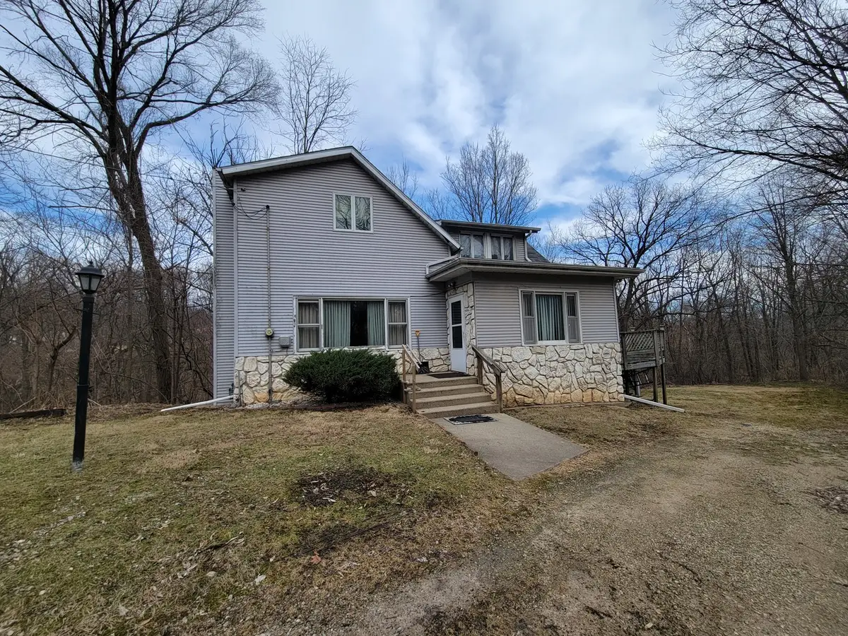 408 E 4th Street, Spring Valley, IL 61362 - Image #1