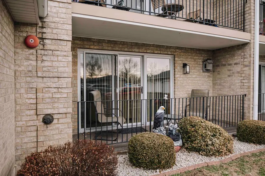 8836 Amelia Court #1B, Justice, IL 60458 - Image #2