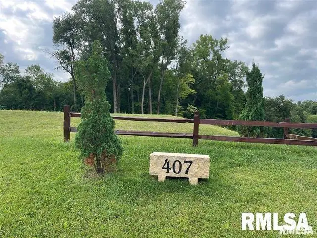 407 W 7th Avenue, Coal Valley, IL 61240 - #3