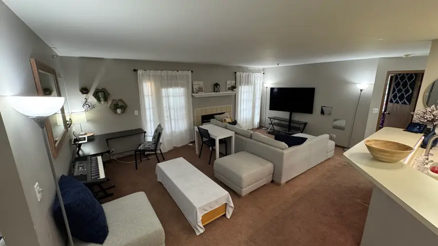 5S455 Scots Drive #F, Naperville, IL 60563 - Image #2