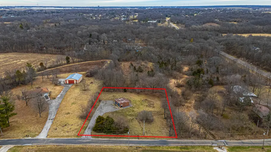 14111 Twin Grove Road, Bloomington, IL 61705 - Image #2