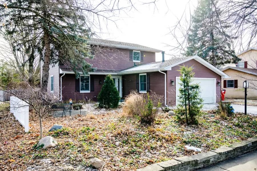 20 Ashley Lane, Champaign, IL 61820 - Image #2