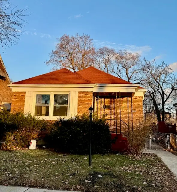 8851 S Parnell Avenue, Chicago, IL 60620 - Image #1