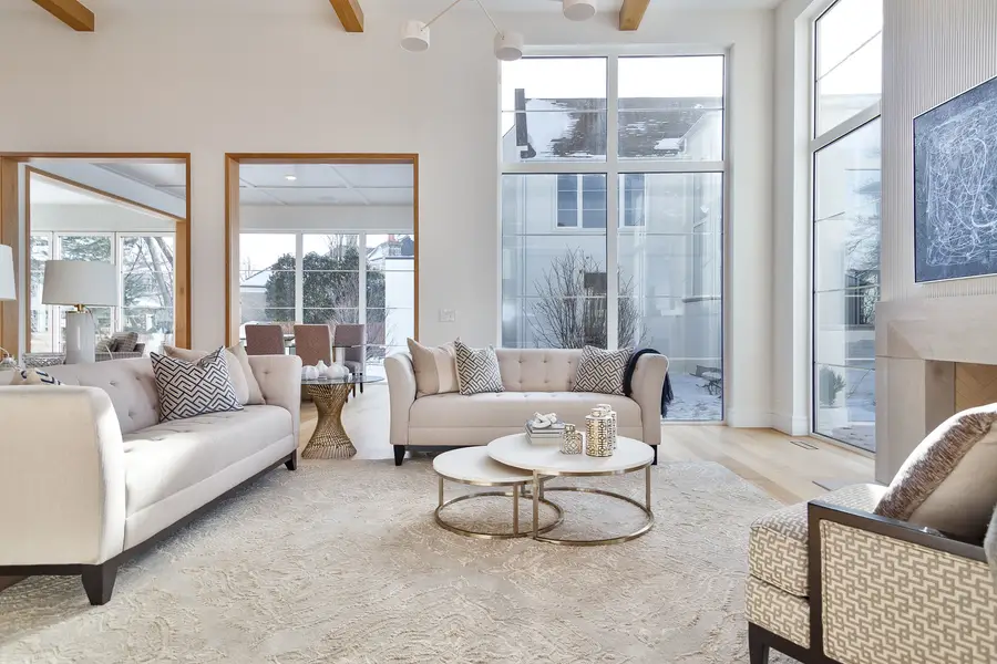 533 Kensington Court, Hinsdale, IL 60521 - Image #3