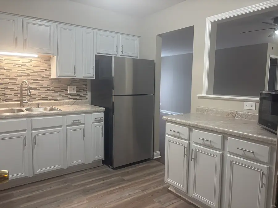 8856 N Northshore Drive #2C, Des Plaines, IL 60016 - Image #3