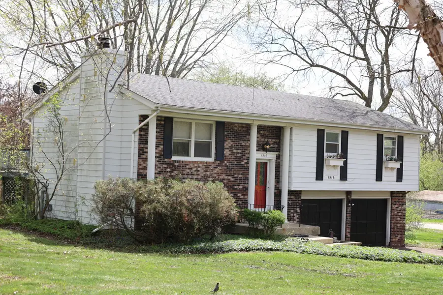 1516 W Sudeenew Drive, Johnsburg, IL 60051 - #2