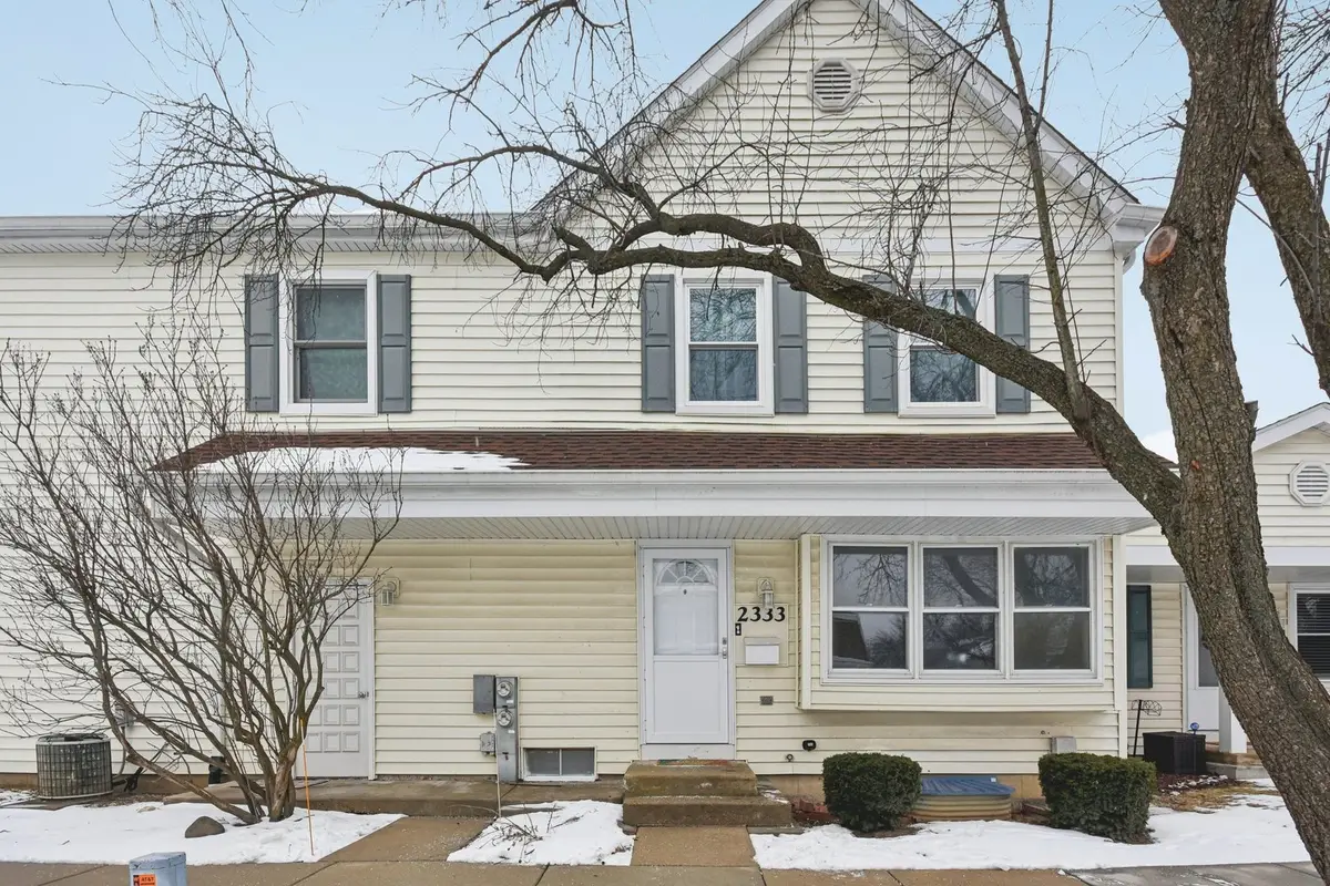 2333 Oxhill Court #2333, Schaumburg, IL 60194 - Image #1