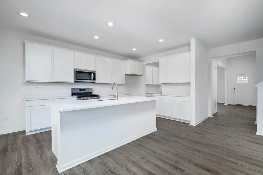 10089 Fleetwood Street, Huntley, IL 60142 - Image #2