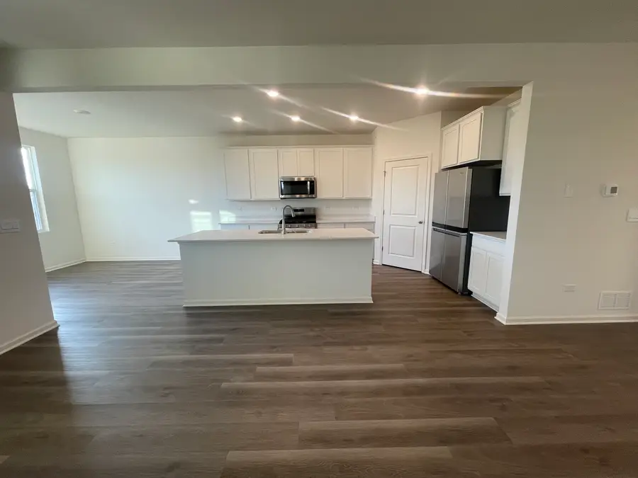 10099 Fleetwood Street, Huntley, IL 60142 - Image #2