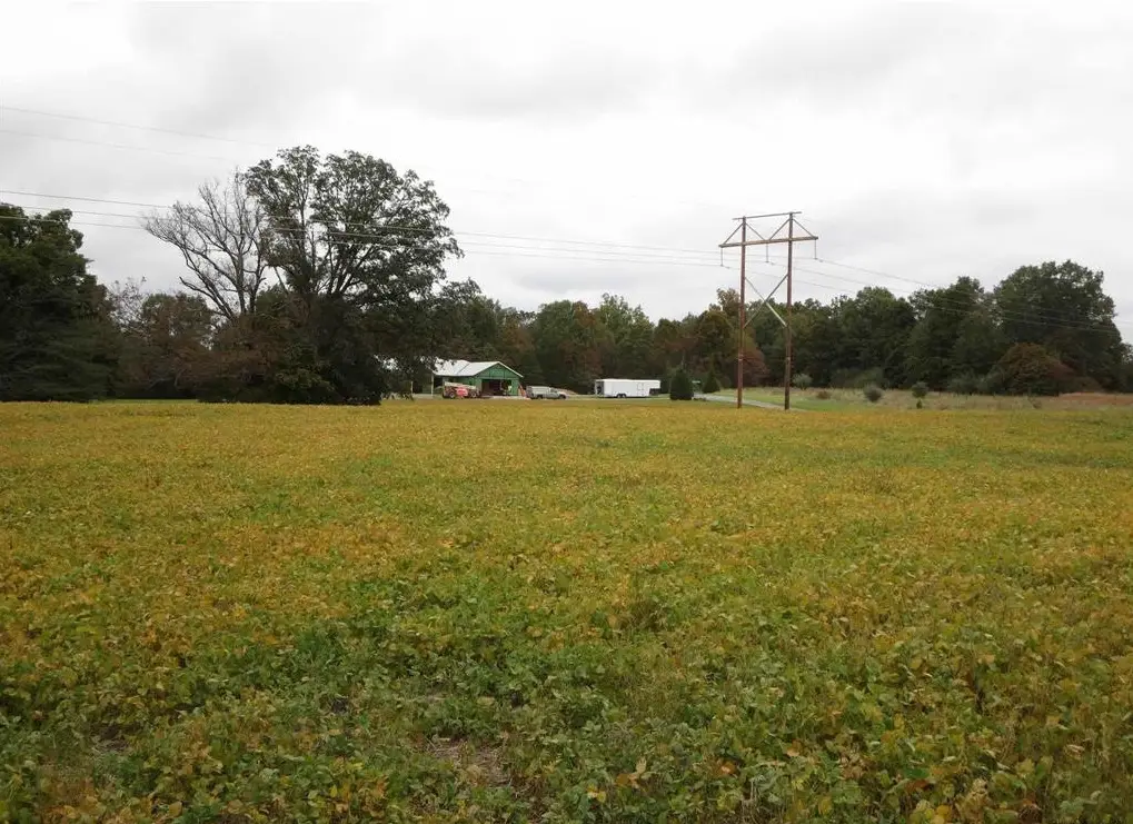 1924 Castle Oaks Road, Pittsburg, IL 62974 - Image #1