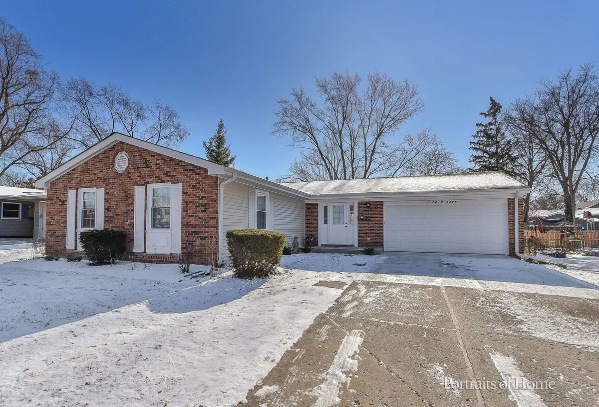 907 Kimberly Way, Lisle, IL 60532 - Image #1