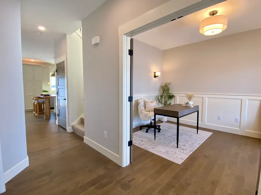 3913 Jade Drive, Champaign, IL 61822 - Image #3