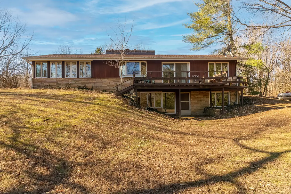 88 Dakota Road, Carbondale, IL 62902 - #1