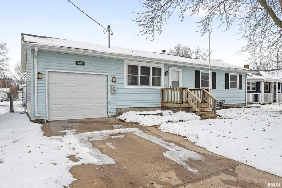 617 6th Street, Camanche, IA 52730 - Image #2