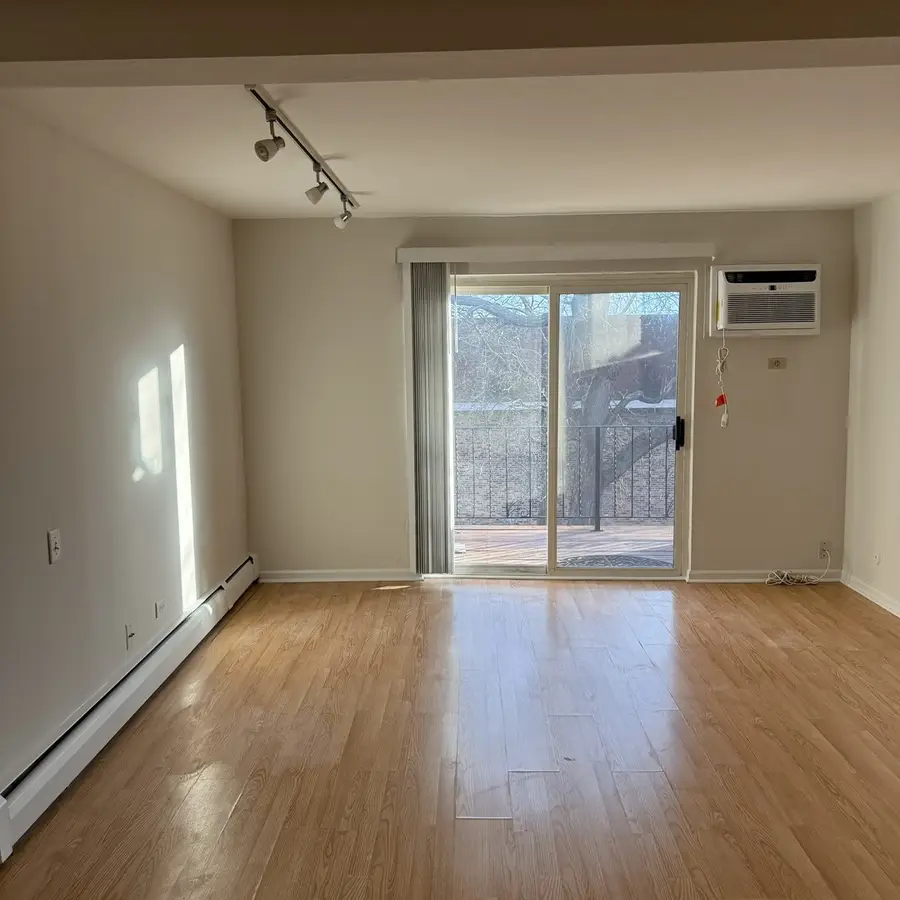 555 Heritage Drive #315, Hoffman Estates, IL 60169 - Image #2