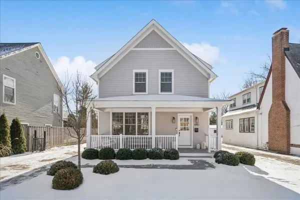 490 Jefferson Avenue, Glencoe, IL 60022