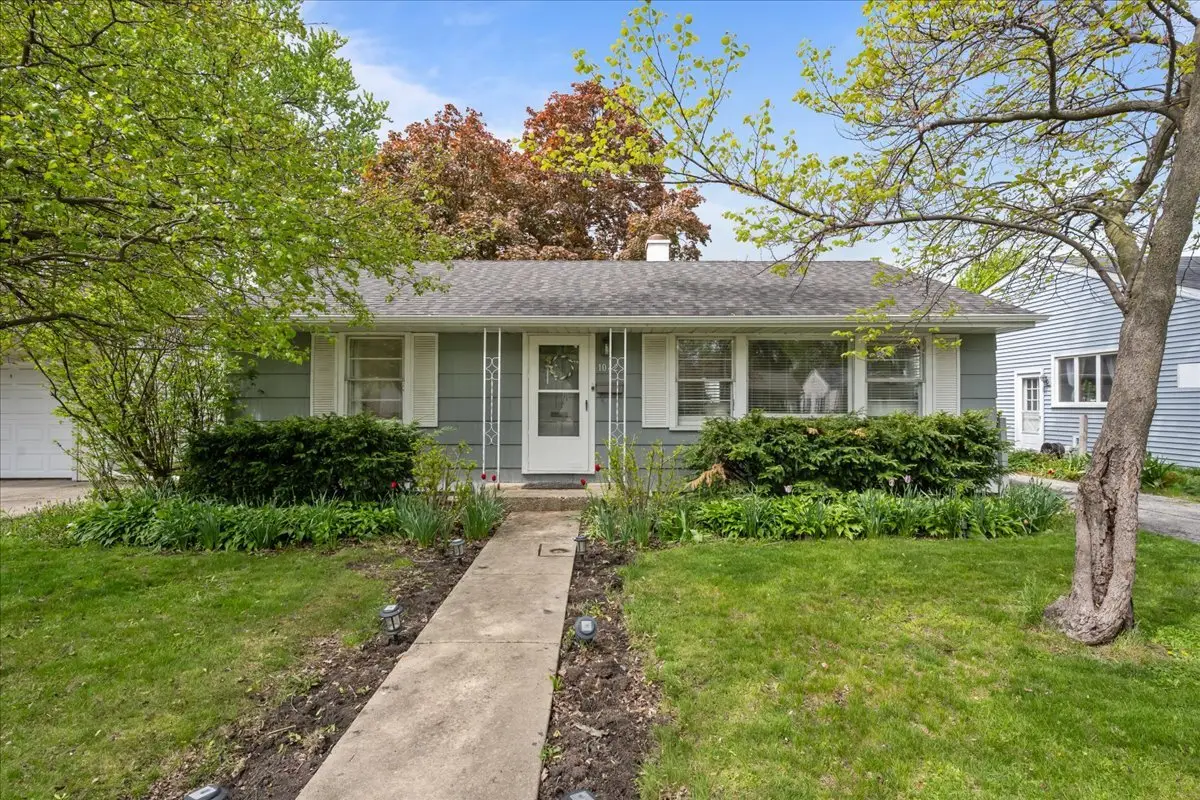 1042 Alfini Drive, Des Plaines, IL 60016 - #1