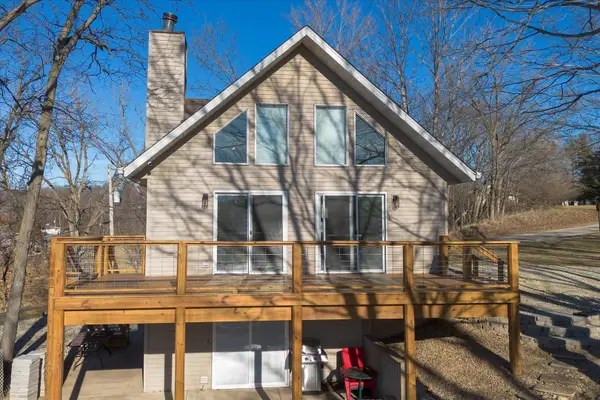 3&4 Clubhouse Drive, Varna, IL 61375