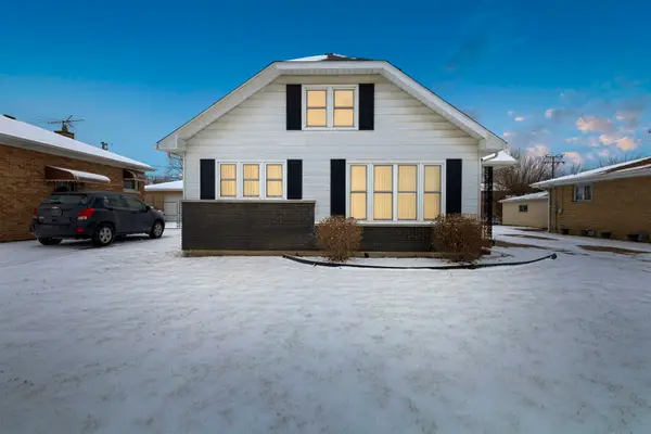 606 De Angelis Court, Chicago Heights, IL 60411