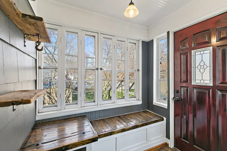 491 Congdon Avenue, Elgin, IL 60120 - #3