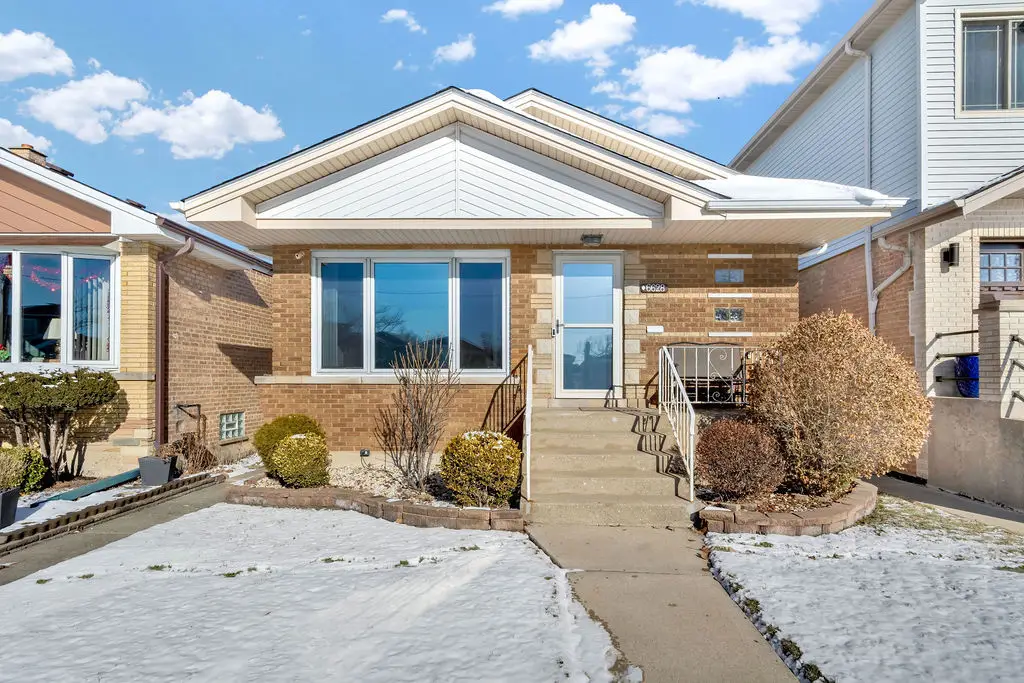 6628 W 63rd Place, Chicago, IL 60638 - Image #1
