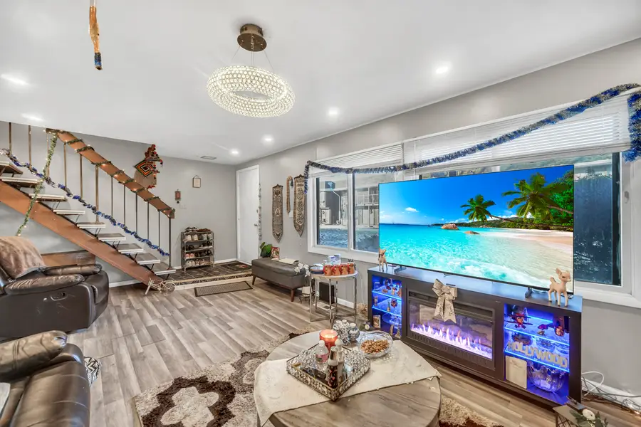 1269 Court D, Hanover Park, IL 60133 - Image #3