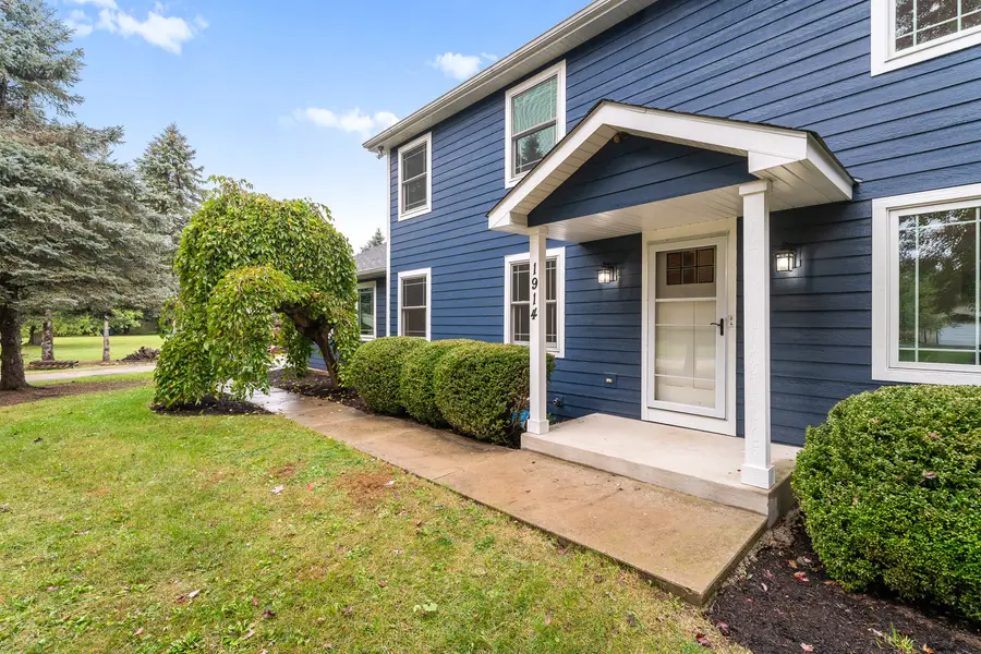 1914 Spring Dale Drive, Spring Grove, IL 60081 - Image #2