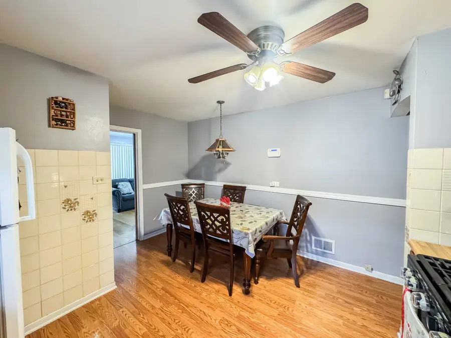 3910 W Marquette Road, Chicago, IL 60629 - #3