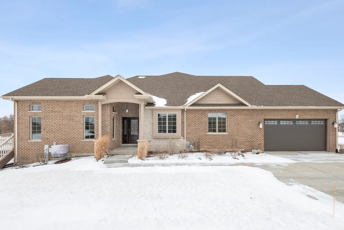 9175 Holland Harbor Circle, Frankfort, IL 60423 - Image #1
