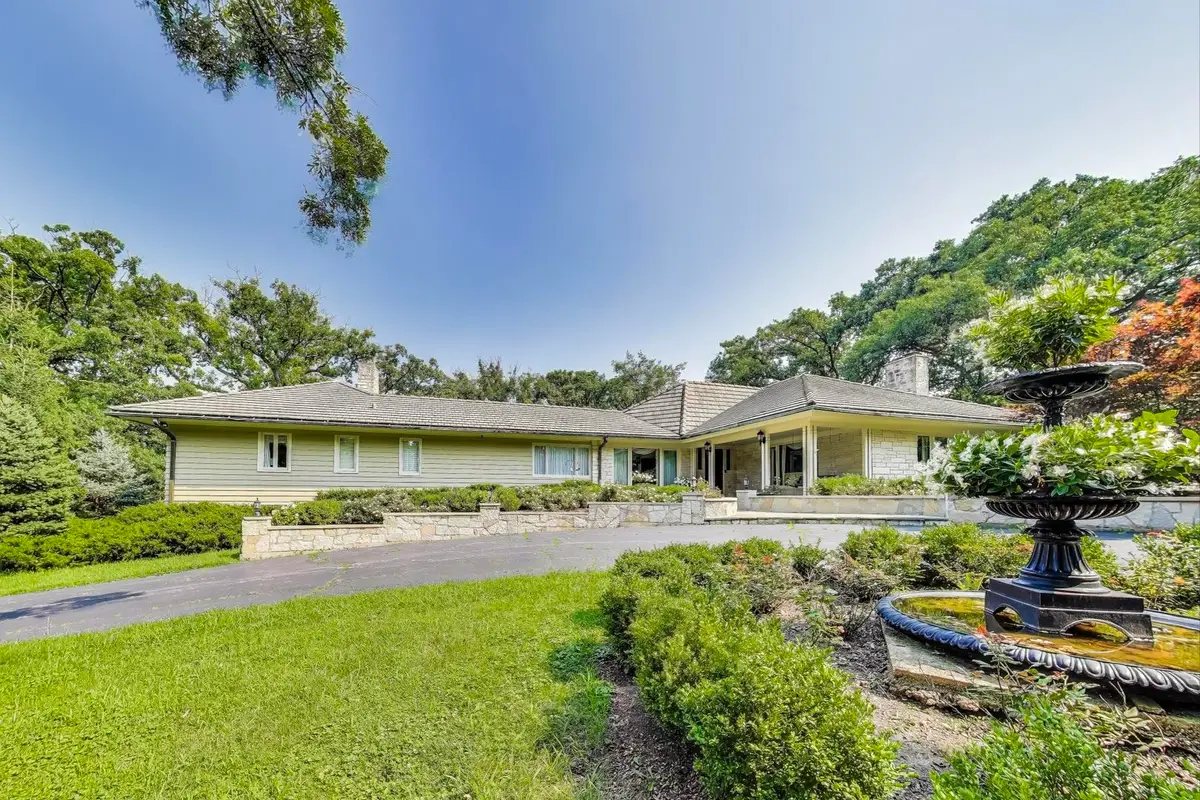 6500 Shady Lane, Burr Ridge, IL 60527 - Image #1