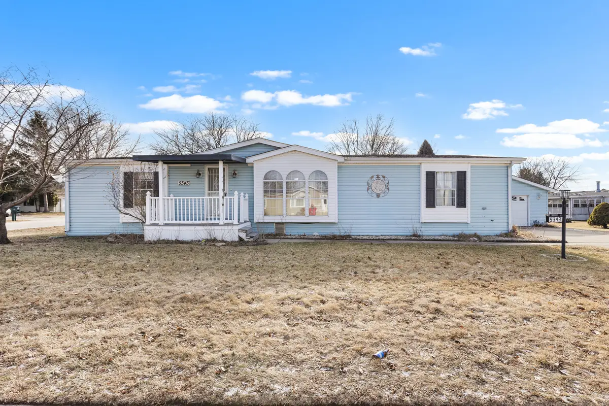 5343 Mahogany Lane, Roscoe, IL 61073 - Image #1