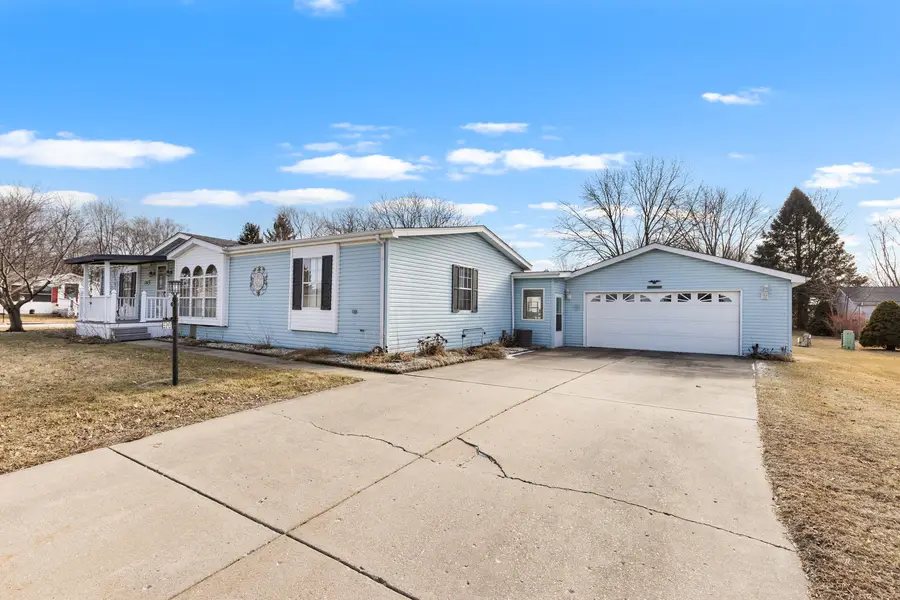5343 Mahogany Lane, Roscoe, IL 61073 - Image #2
