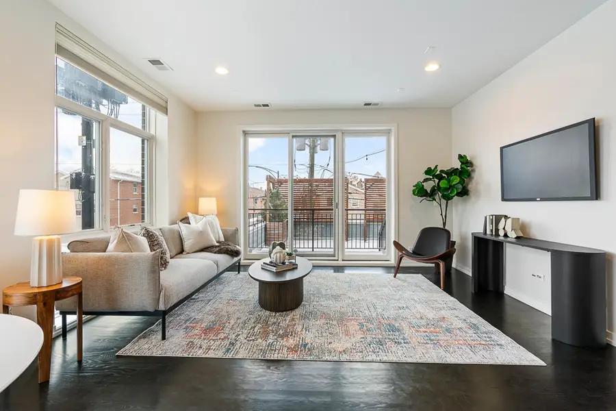 5 N Oakley Boulevard #201, Chicago, IL 60612 - Image #3