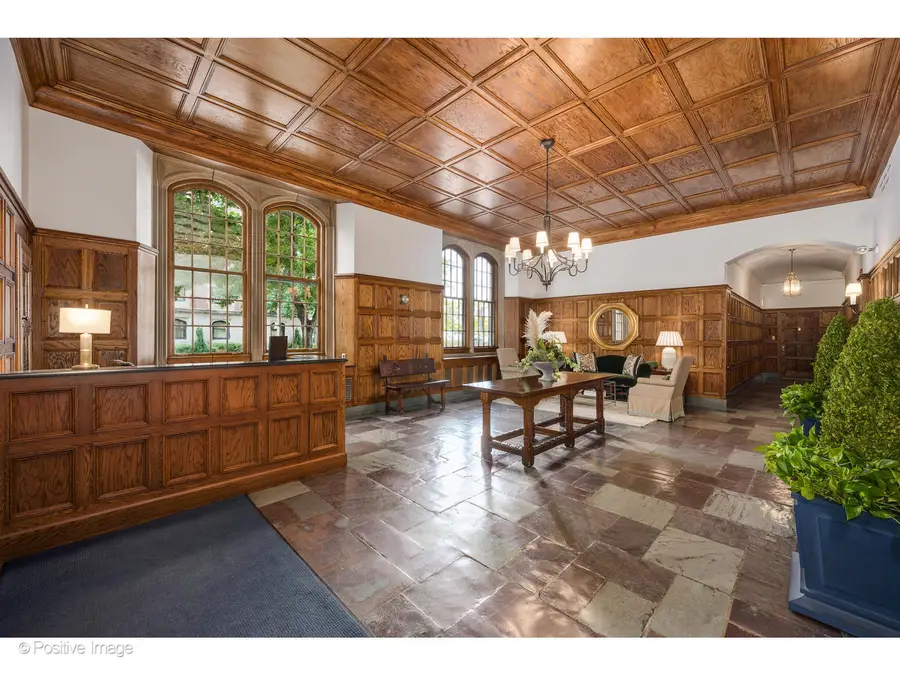 Address Withheld By Seller, Chicago, IL 60611 - Image #2